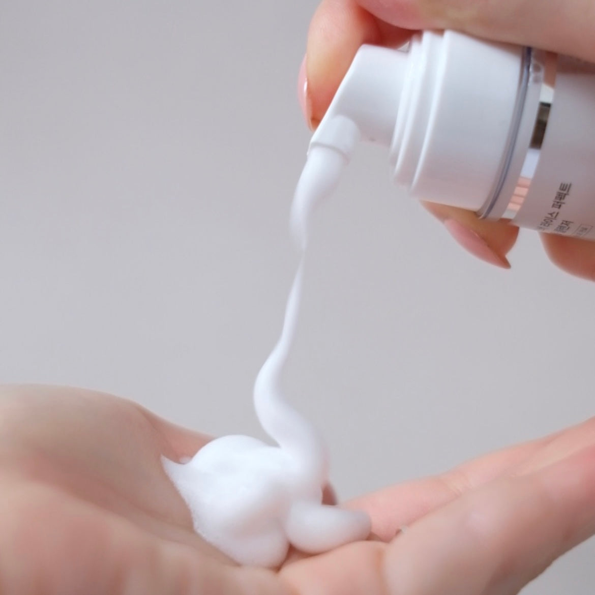 Daily Turn-over Rice Foam Cleanser (Mini)